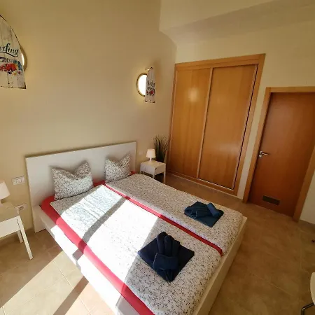 Vientos Only 100m To The Surf Beach, Terrace, Balcony, Sea View, Wifi Nyaraló *