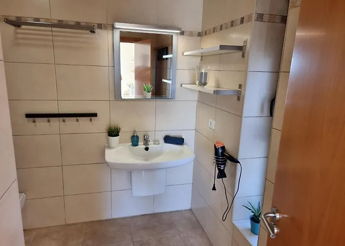 Vientos Only 100m To The Surf Beach, Terrace, Balcony, Sea View, Wifi * Granadilla De Abona