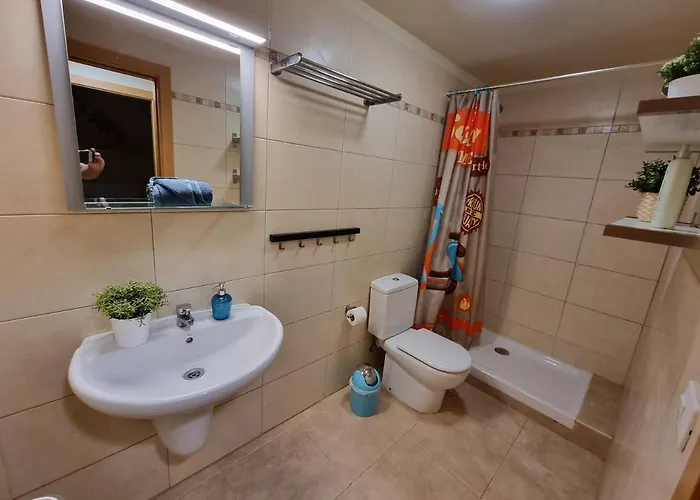 Vientos Only 100m To The Surf Beach, Terrace, Balcony, Sea View, Wifi 펜션